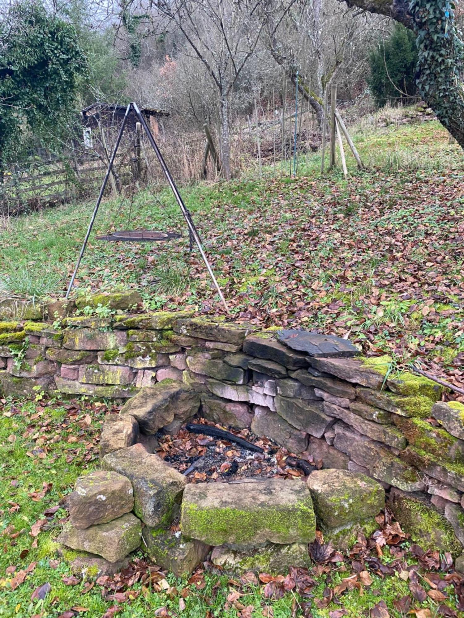 Gemuetliche Rustikale Wohnung Mit Kamin Und Optionalem Whirlpool Bad Sobernheim Buitenkant foto